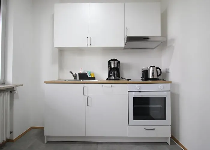 Apartmenthaus Kitzingen - Grosszuegige Wohnungen Fuer Je 6 Personen Mit Balkon